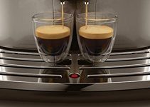 SAECO Intelia Deluxe HD8906/01