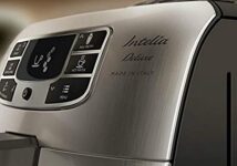 SAECO Intelia Deluxe HD8904/01