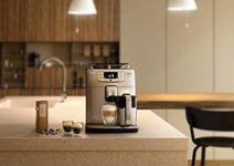 SAECO Intelia Deluxe HD8906/01